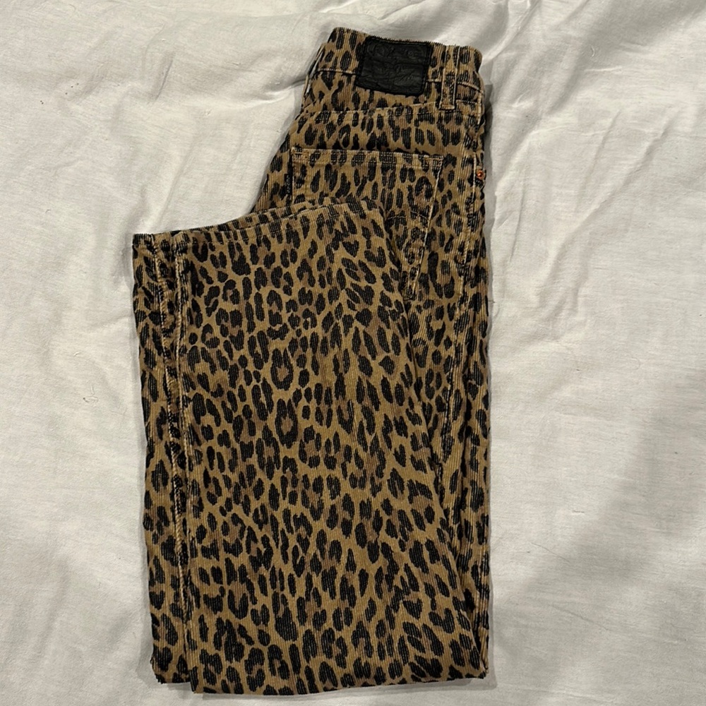 Levi’s rib cage straight corduroy leopard pants